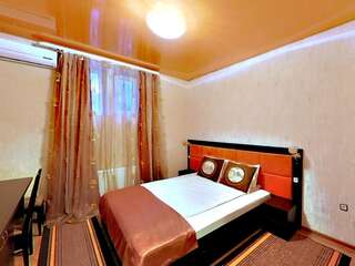 Отель Mishel Hotel Харьков Стандартный двухместный номер с 1 кроватью-4